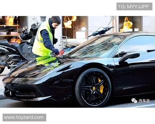 足球明星座驾价格揭秘让你意想不到的实惠选择与豪车的完美平衡 足球明星座驾价格揭秘让你意想不到的实惠选择与豪车的完美平衡