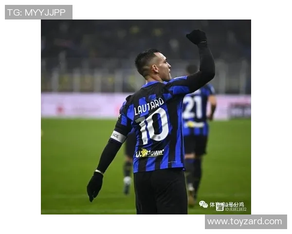 成都足球队以95分领跑大师赛积分榜展现强劲实力